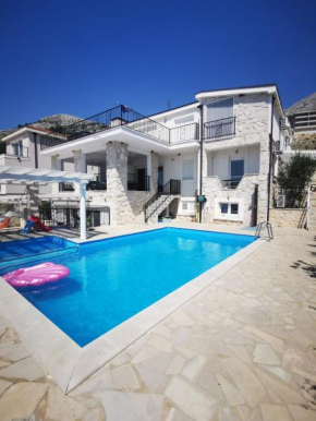 Villa BOSNA proche Dubrovnik piscine privative, Jacuzzi
